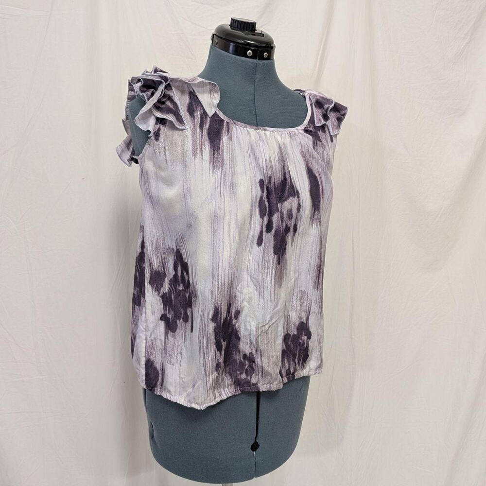 Banana Republic 100% silk abstract ruffle‑sleeve blouse, size S